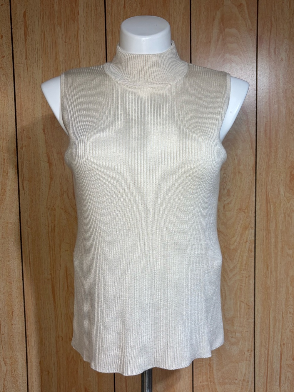 Croft & Barrow Sleeveless Mock Neck Knit Top - Cream SZ - XL